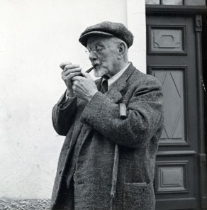 Med največjimi občudovalci in najbolj zaslužnimi glasniki lepot doline Trenta sodi tržačan dr. Julius Kugy, ki je te kraje prvič obiskal leta 1877. (Arhiv Tolminskega muzeja)