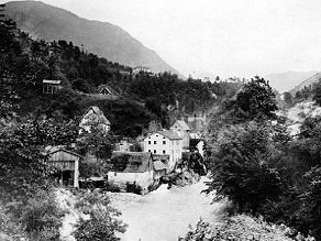 Klavze during the construction of the Bohinj Line. Klavze during the construction of the Bohinj Line.