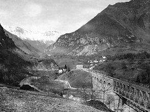 A view from Grahovo towards Koritnica. Below, the Grahovo Viaduct. A view from Grahovo towards Koritnica. Below, the Grahovo Viaduct.