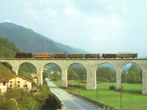 The museum train on the Idrijca Viaduct. The museum train on the Idrijca Viaduct.