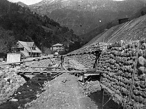 Regulating the course of the Baca River and building the retaining wall for the embankment. Regulating the course of the Baca River and building the retaining wall for the embankment.