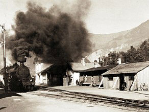 During the First World War, the Podmelec railway station was the end of the Bohinj Line. During the First World War, the Podmelec railway station was the end of the Bohinj Line.