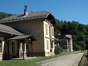 Despite two wars, the main building remained unchanged. Despite two wars, the main building remained unchanged.