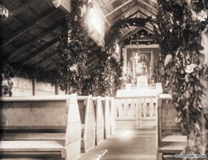 In April 1916, the provisional chapel for the population in Zadlaz-Čadrg was arranged differently by Lieutenant Ing. Klemens Melicher then envisioned Geyling’s plan. Today the church is gone. Melicher Collection, Tolmin Museum. In April 1916, the provisional chapel for the population in Zadlaz-Čadrg was arranged differently by Lieutenant Ing. Klemens Melicher then envisioned Geyling’s plan. Today the church is gone. Melicher Collection, Tolmin Museum.