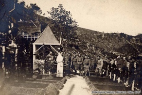 Mrzli vrh, cemetery of the Mountain Artillery Battery 2/13. Geyling Family Archive, Tolmin Museum. Mrzli vrh, cemetery of the Mountain Artillery Battery 2/13. Geyling Family Archive, Tolmin Museum.